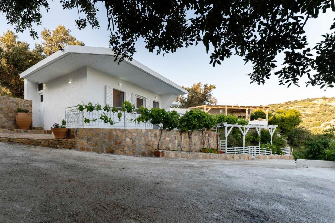 Mano'S House Villa Триопетра Екстериор снимка