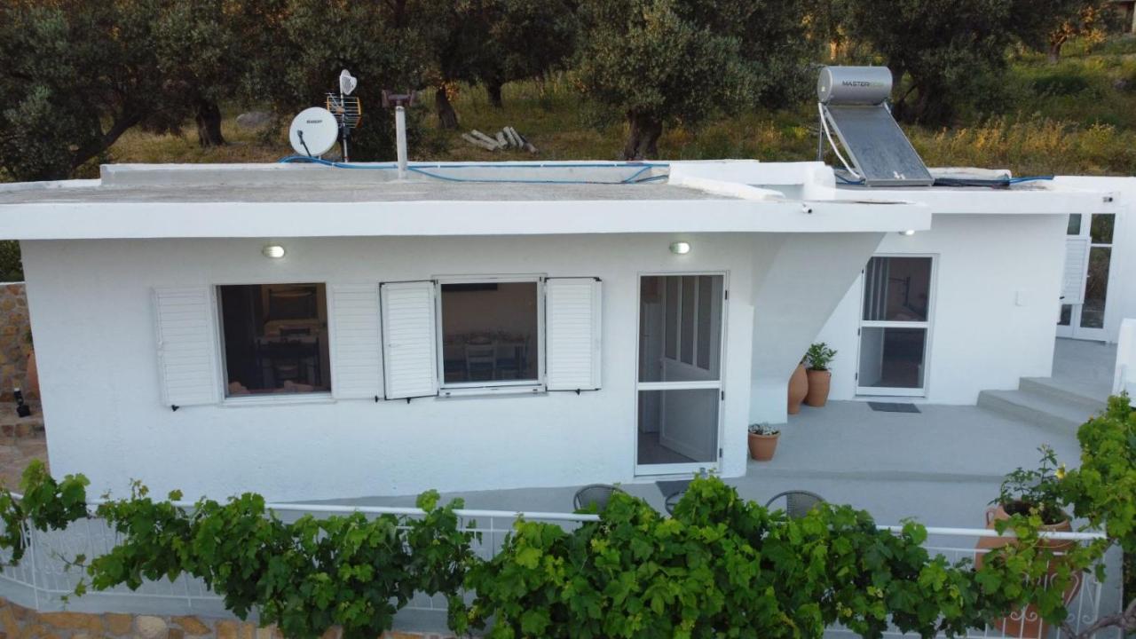 Mano'S House Villa Триопетра Екстериор снимка
