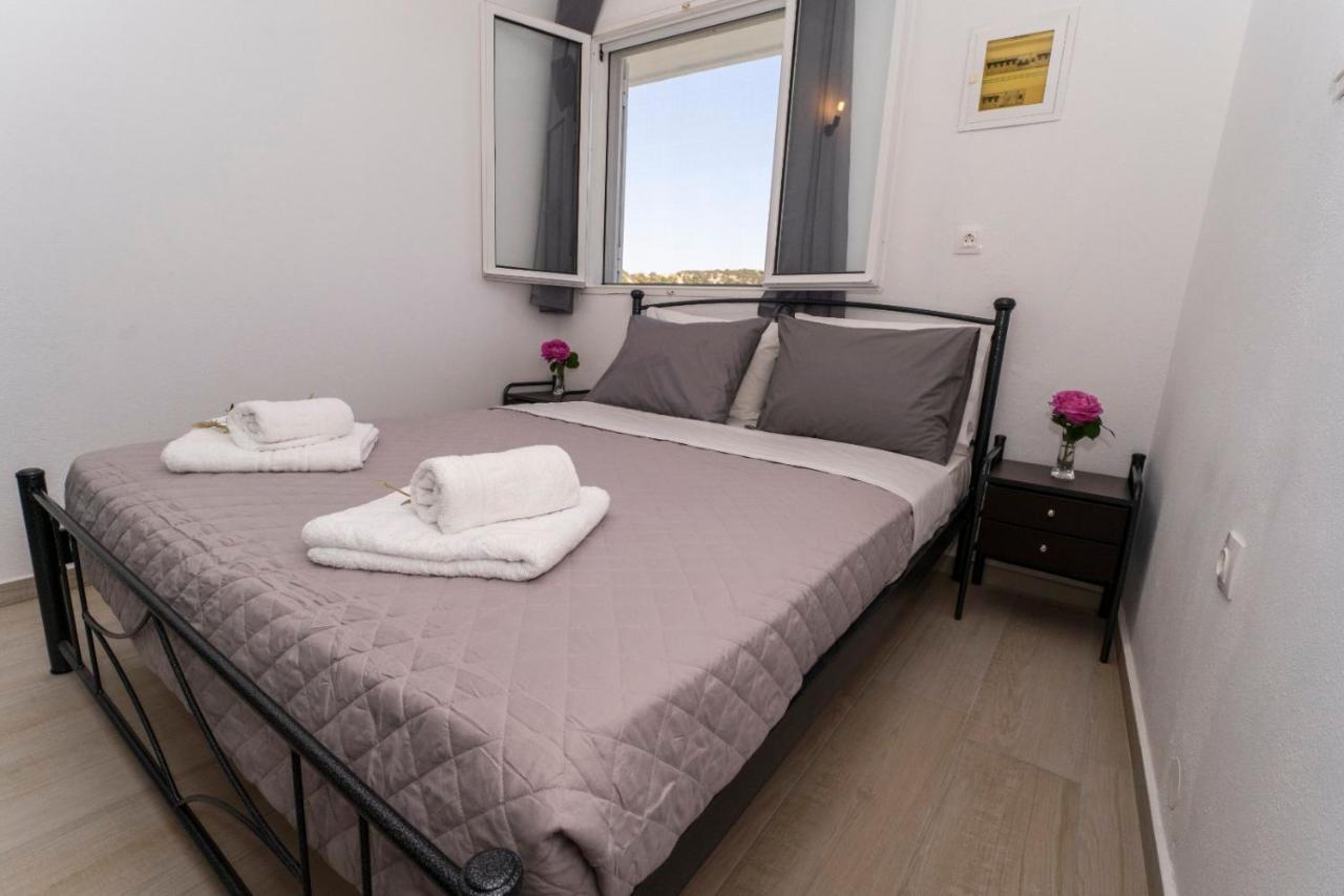 Mano'S House Villa Триопетра Екстериор снимка
