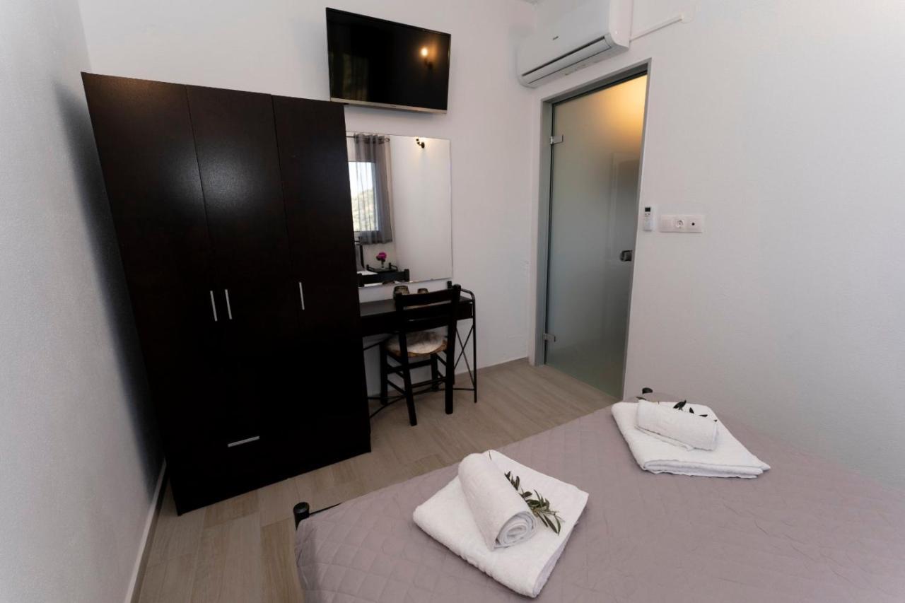 Mano'S House Villa Триопетра Екстериор снимка