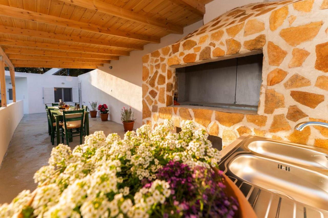 Mano'S House Villa Триопетра Екстериор снимка